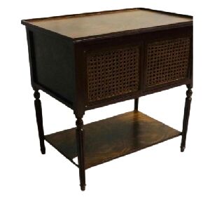 MESA DE CABECEIRA EM MADEIRA