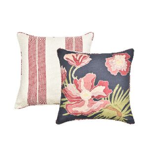 ALMOFADA 60X60 FLOR MAGENTA