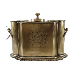 PORTA VINHO DE METAL 19,5X23X31CM