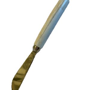 CONJUNTO COM 4 FACAS PARA PAT&Ecirc; CABO OSSO