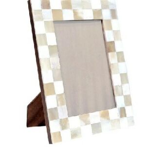 PORTA RETRATO EM MADEIRA E OSSO