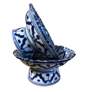 PRATO COM BASE CERAMICA 11X5X11CM