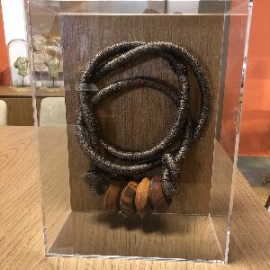 CAIXA DE ACRILICO 30X40X15 - BASE NOCE/ ROBERTO DIAS