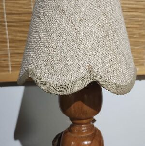 C&Uacute;PULA LUSTRE PALHA FLOR BORDA BEGE