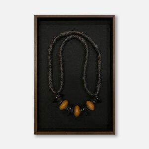 QUADRO RAIZES - FUNDO PRETO JET-09 95X64X8CM