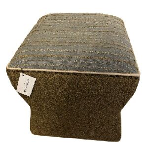 PUFF TRAPEZIO TC ELB BUNGALOW DENIM BLUE QUAKER 44X44CM