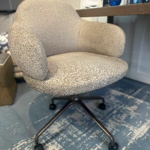 MODELO GIORNATTA OFFICE 67X66X80 C3193 GIR AL BASE:PINT METALIZ CAPUCCINO FOSCO