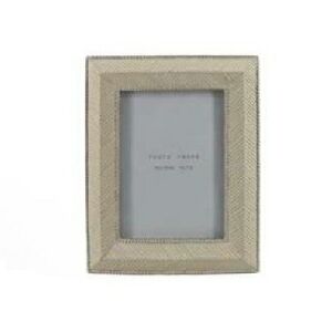 PORTA RETRATOS DE RESINA BEGE CD0202