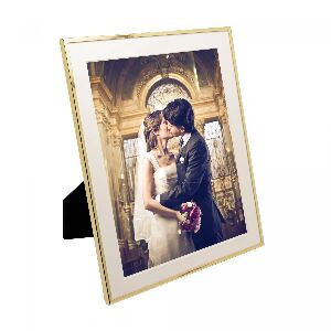 PORTA RETRATO A&Ccedil;O INOX BASIC DOURADO 20X25CM