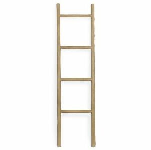 ESCADA DECORATIVA EM MADEIRA