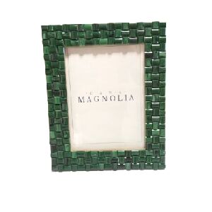 PORTA RETRATO EM MDF PE&Ccedil;AS EM RESINA VERDE