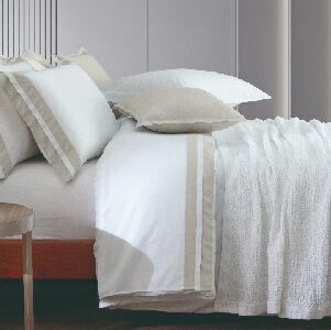 JC QUEEN ST HONORE FENDI 300F 2,60X2,50M