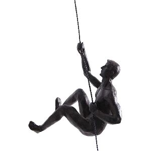 ESCULTURA ESCALADORES